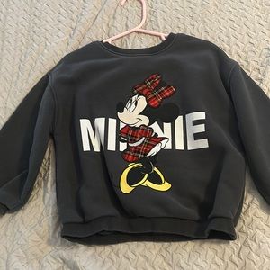 Sweater Minnie Mouse good condition